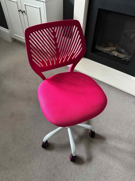 Photo of free Kids office chair (Wimbledon park) #1