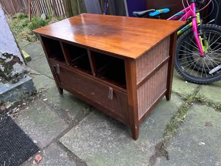 Photo of free Tvunit/storage unit (G535UQ) #2
