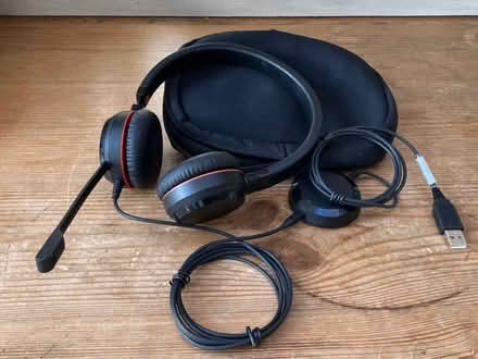 Photo of free Headset (Emlyn Gardens W4) #1