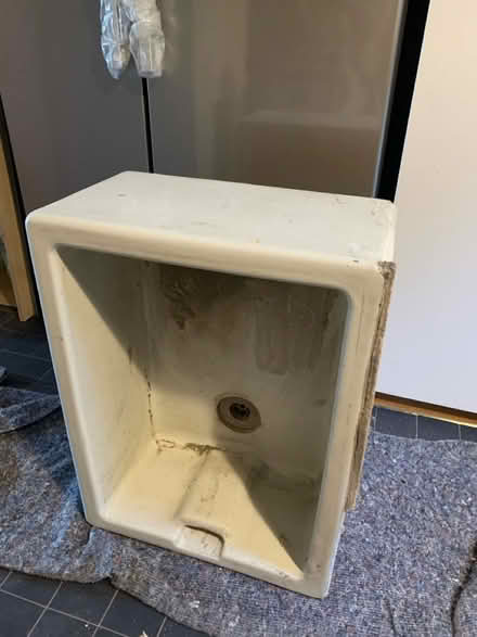 Photo of free Belfast sink (Forest hill, SE23) #1