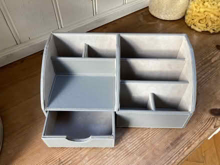 Photo of free Desk tidy (Emlyn Gardens W4) #2