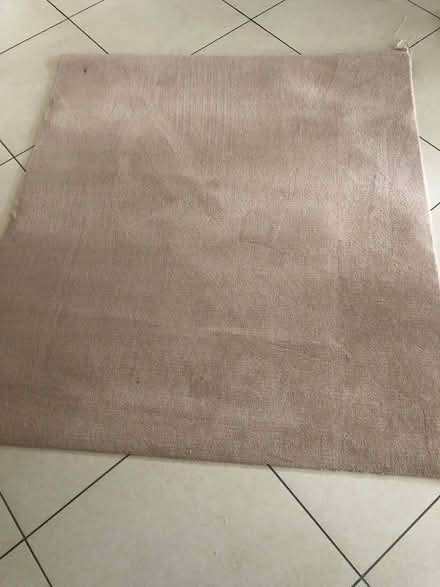 Photo of free 2x new carpet off cuts RH2 (Colesmead RH2) #3
