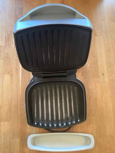 Photo of free George Foreman grill (Poynton SK12) #2