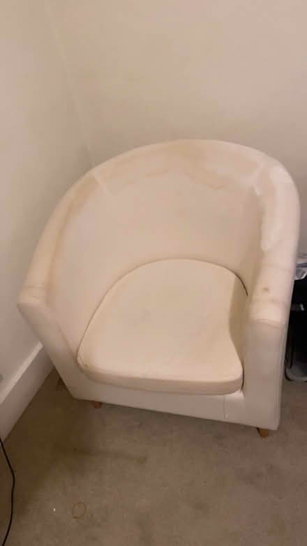 Photo of free Double bed (GU16 6LJ) #1