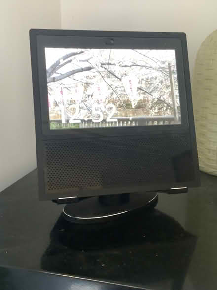 Photo of free 1st gen swivel stand ONLY (Chingford E4) #4