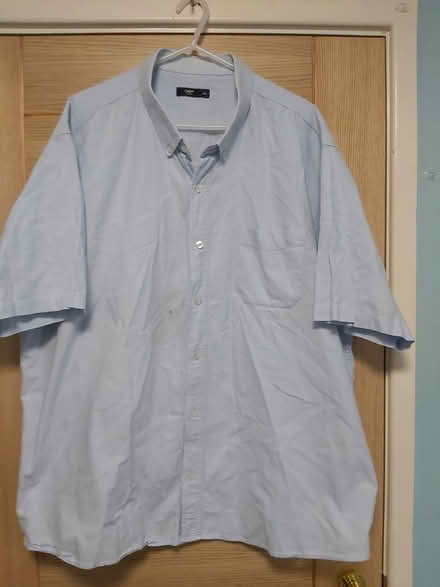 Photo of free Bag of mens shirts size 4XL (Woolton L25) #4