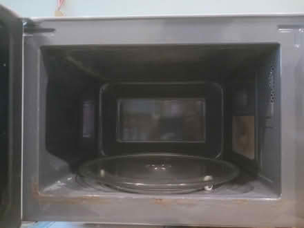 Photo of free Microwave (N8, Mountview Court) #3