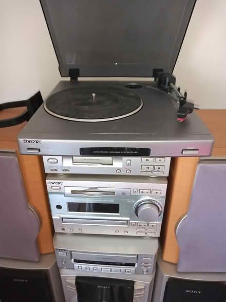 Photo of free Sony hifi (Saltdean Brighton) #4
