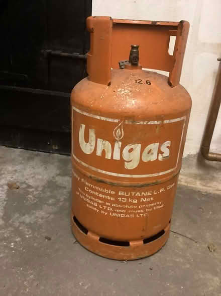 Photo of free Gas Cylinder (High Wycombe HP13, Amersham Rd) #1