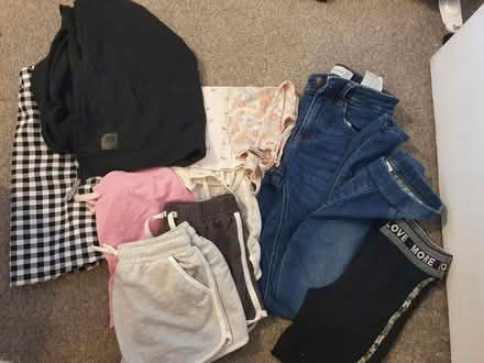 Photo of free Age 8-10 girls clothes (UB5) #1