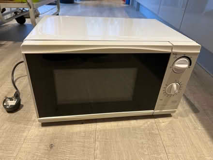 Photo of free Basic Tesco microwave (DA7) #1