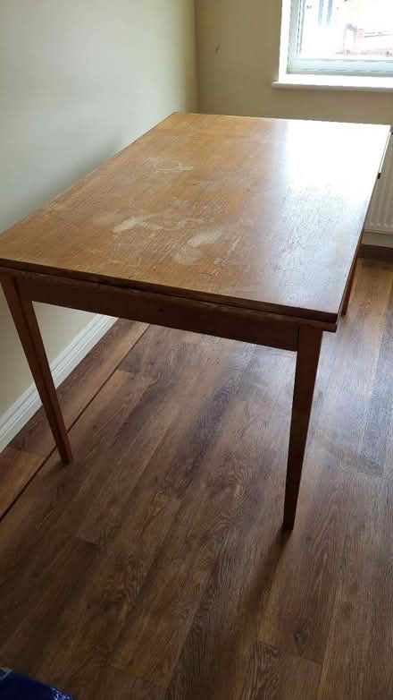 Photo of free Extendable Dining Table (Eynesbury) #1