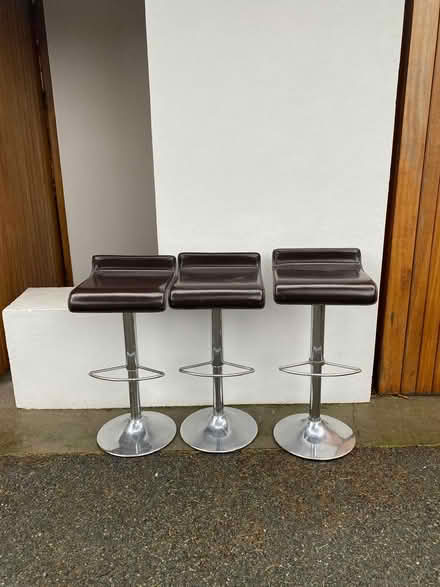 Photo of free 3 breakfast bar chairs (Ballybrack Shankill) #2