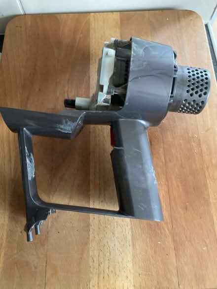 Photo of Dyson V10 for spares (Goldsworth Park GU21) #1