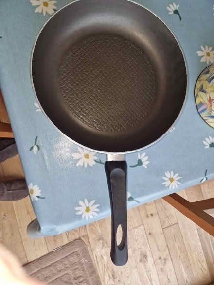 Photo of free 29cm Frying Pan (CT5) #1