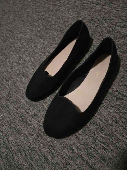 Photo of free Ladies flat shoe (Turkey Street EN1) #1