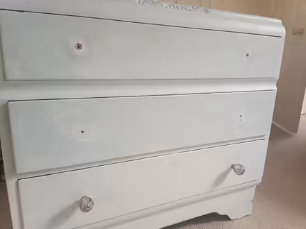 Photo of free Chest of drawers (CB1) #4