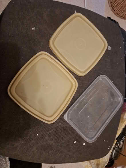 Photo of free Tupperware lids (Caversham RG4) #1