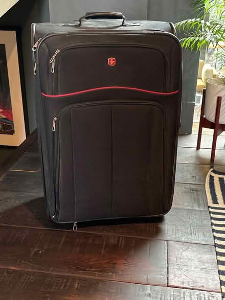 Photo of free Large suitcase (SE1 London) #1
