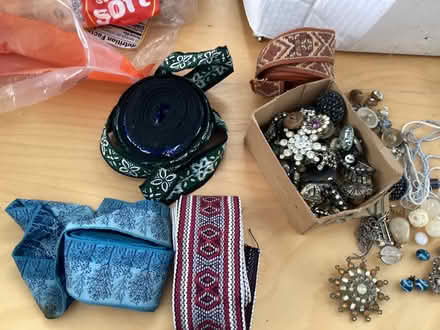 Photo of free Sparklies etc (Watertown/Waltham/Belmont line) #4