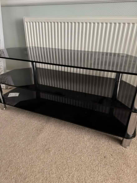 Photo of free Tv table (IG5 0hp) #2