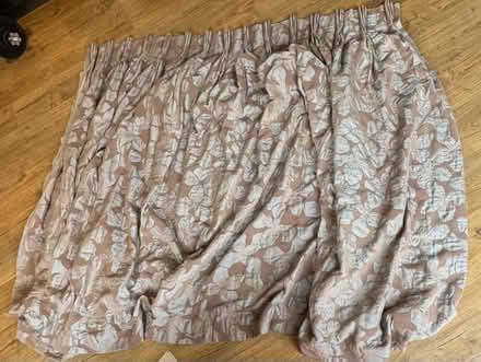 Photo of free Pair of curtains (Ealing W5) #1