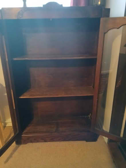 Photo of free Wooden bookcase with shelves (Cholsey) #3