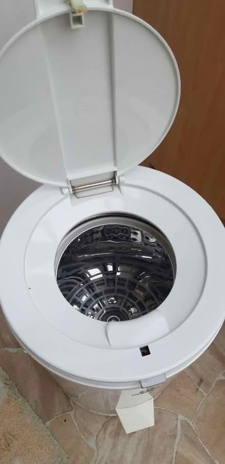 Photo of free Indesit Spin Dryer (Hurstpierpoint BN6) #2