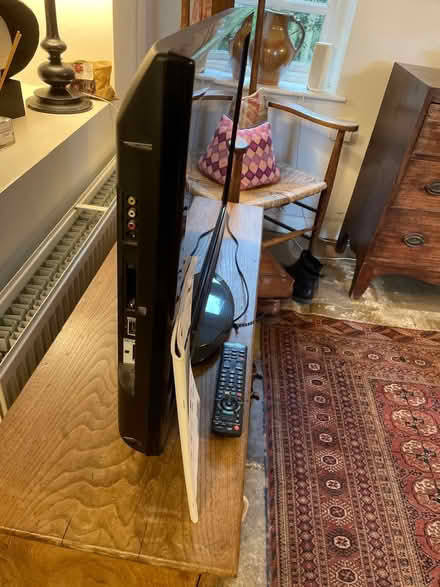 Photo of free Panasonic LCD Television TX-L32X10B (Witney OX29) #3