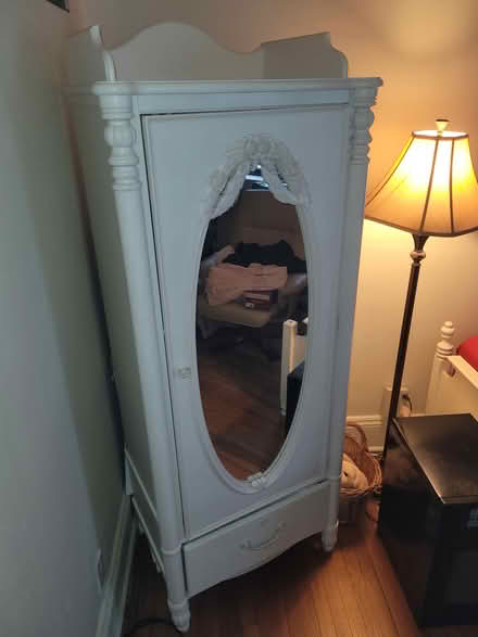 Photo of free Closet w/mirror (Yonkers, NY) #2