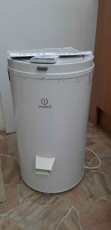 Photo of free Indesit Spin Dryer (Hurstpierpoint BN6) #1