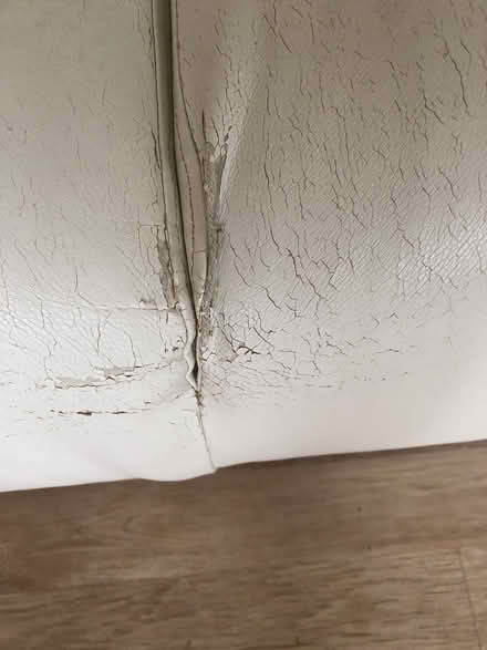 Photo of free 2 Seater Leather Settee (BR2) #4