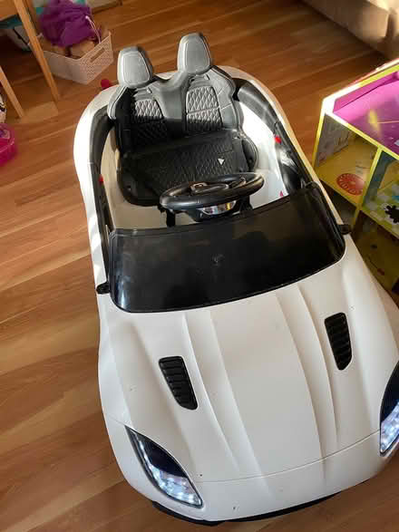 Photo of free Ride on Toy car - White (11379) #1