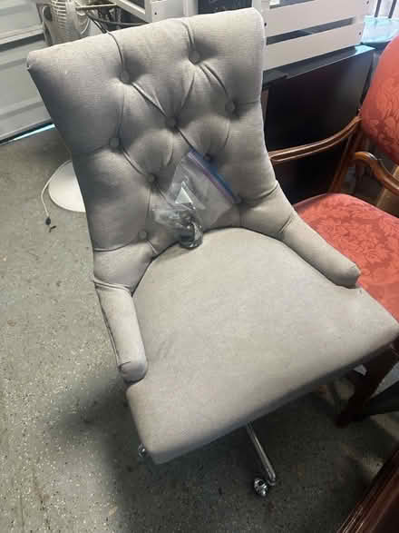 Photo of free Office chair (Sylvan Park) #1