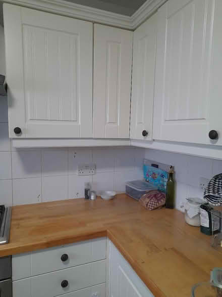 Photo of free Kitchen cupboards and worktops (Loughton) #1