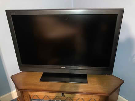Photo of free Sony Bravia 40inch LCD Television (Moor Side PR4) #1