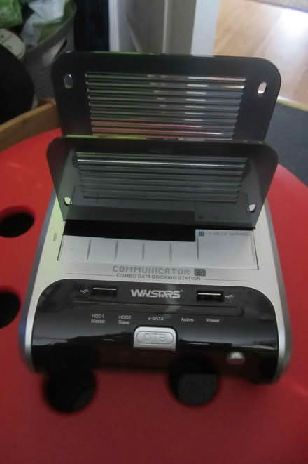 Photo of Hard disk drive docking station (KT17 Epsom) #1