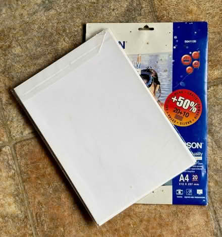 Photo of free Pack of A4 Glossy Inkjet Photo Paper (Chaddesden DE21) #3