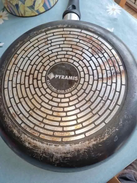 Photo of free 29cm Frying Pan (CT5) #2