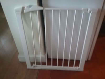 Photo of free 2 Stair gates, for baby or pets (Wrenbury CW5) #2