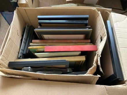 Photo of free Various photo frames (Blackmore CM4) #1