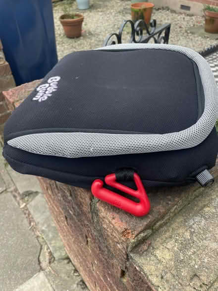 Photo of free bubble gum booster seat (s Ealing W5) #2