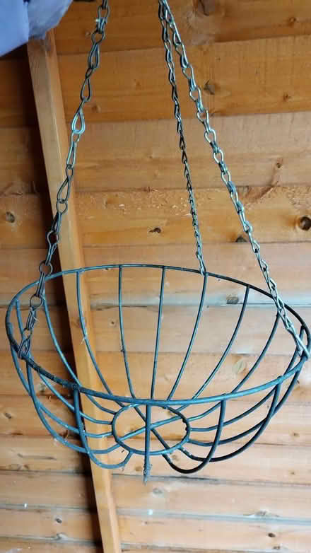 Photo of free Hanging basket (Kingscourt/Lightpill, Stroud) #1