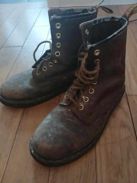 Photo of free Ladies Doc Martens (Gale OL15) #2