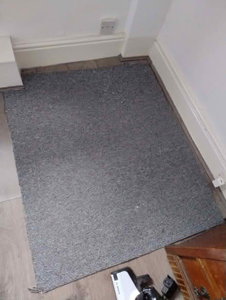 Photo of free Carpet cut-off (Crookes S10) #1
