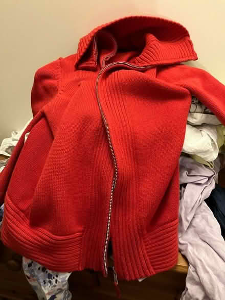 Photo of free M&S size 8 cotton zip cardi (Barnard's Green WR14) #1