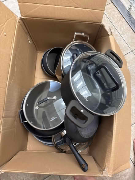 Photo of free Pots and Pans (Casselberry) #1