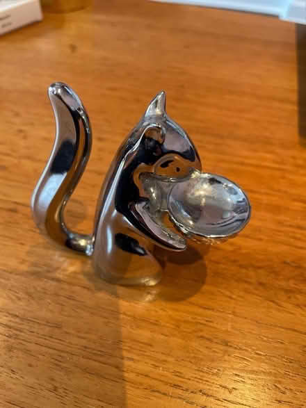 Photo of free Squirrel metal ring holder (East Dulwich SE22) #1