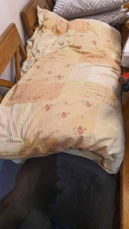 Photo of free Duvet (either double or king size) (B43 Great Barr) #1