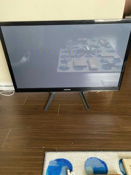 Photo of free Flatscreen TV (Medical Center/USAA area) #1